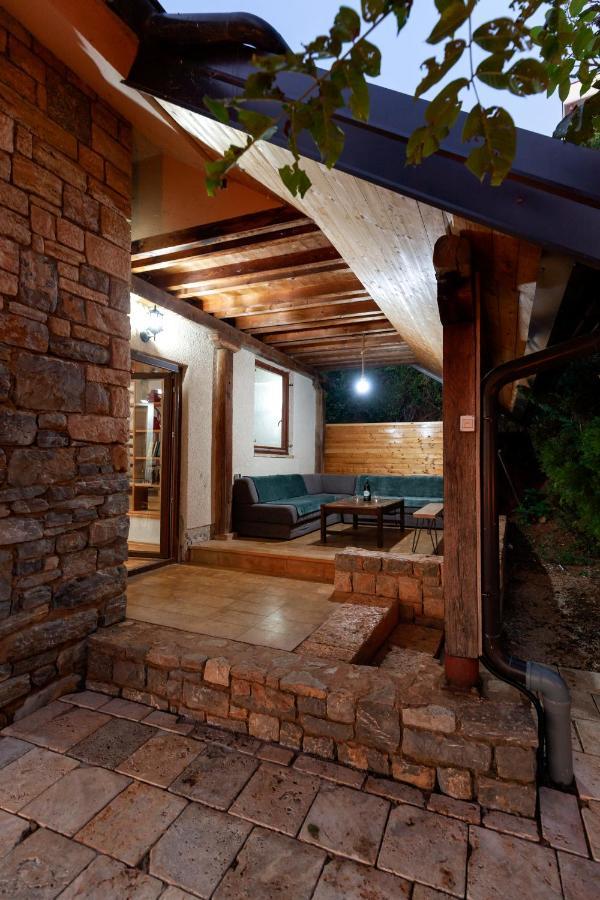Bitrak House Megdani Ваканционна къща *